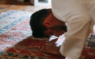 نمازِ تہجد کی اہمیت اور فضائل